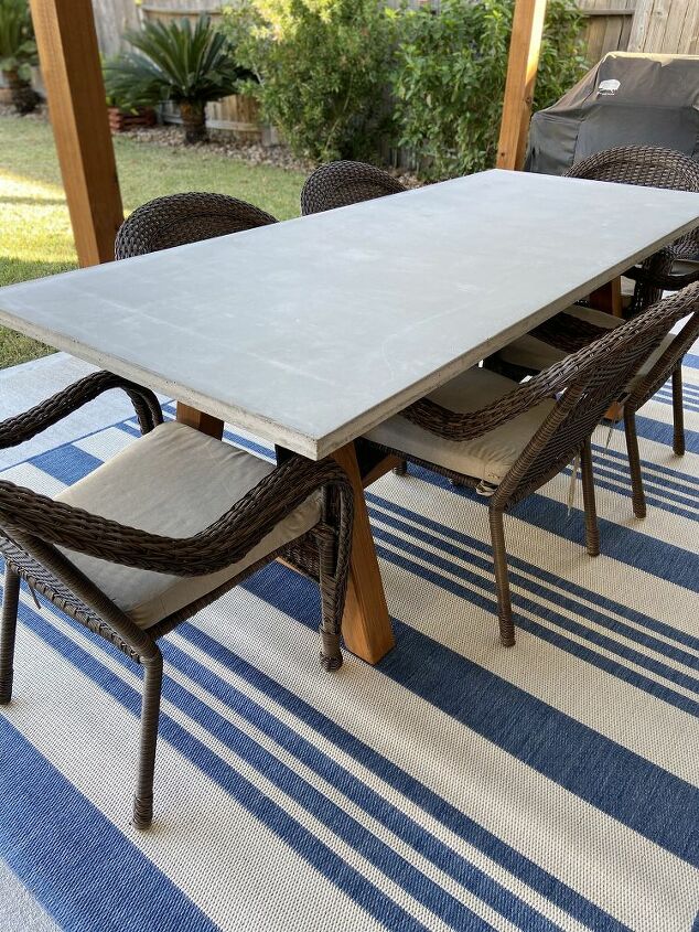 mesa de exterior a prueba de huracanes