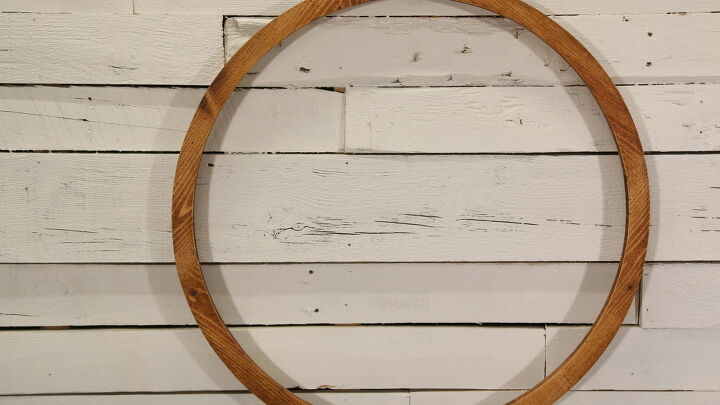 How to Make a Round Wood Frame DIY | Hometalk