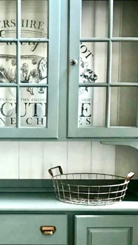 farmhouse hutch makeover