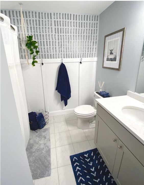 super simple and cheap diy accent sponge wall