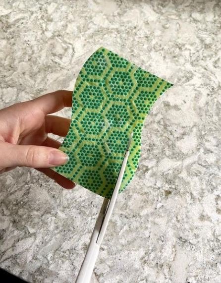 super simple and cheap diy accent sponge wall