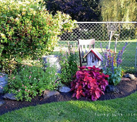 13 gorgeous garden edging ideas to try out this season, Create clean edging with a trench and soil