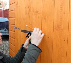 how to fit a shed lock