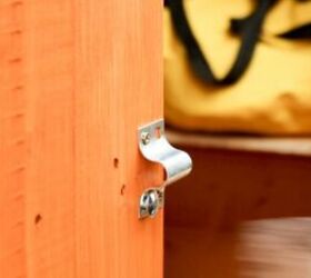 how to fit a shed lock