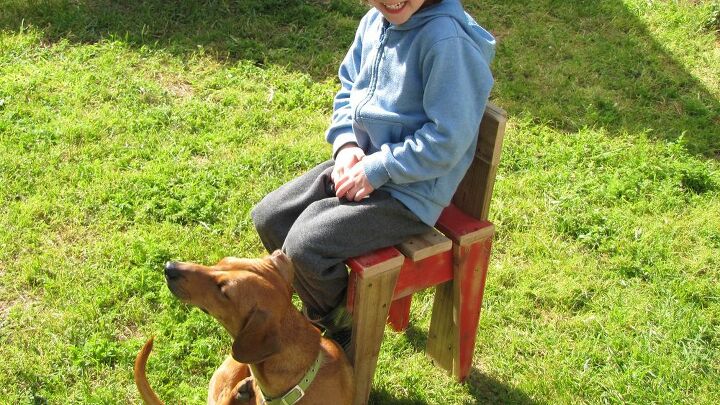 how to make a kids chair from old wood