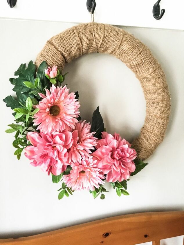 beautiful spring wreath using a pool noodle