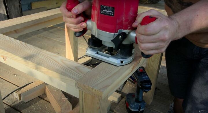 recycle old wood into a chic wood and glass coffee table, Create a Socket for the Glass