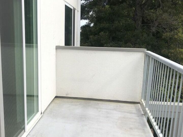 q how to furnish this patio