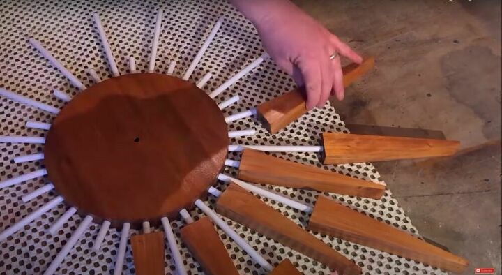 learn how to make a classic mid century modern sunburst clock, Glue on the Rays