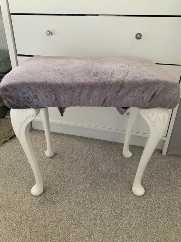 upcycling dressing table stool with a pillowcase