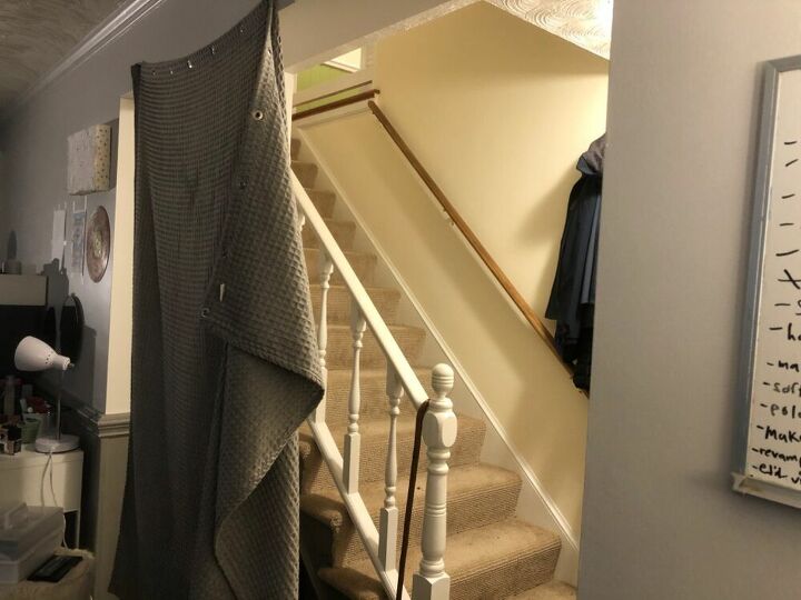 q closing off a basement den