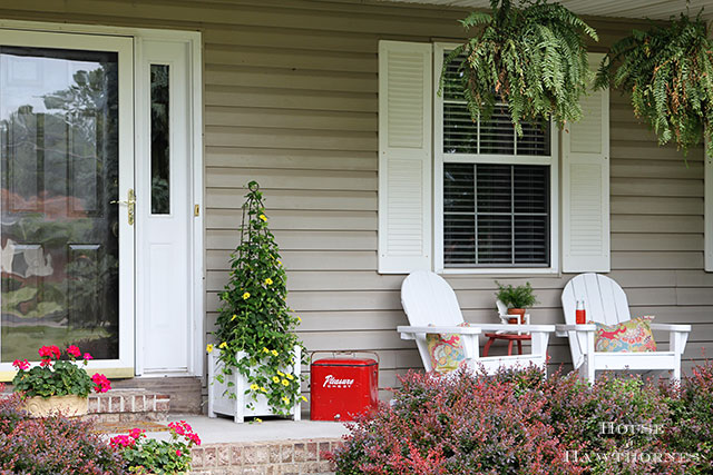 13 unique ways to make over your porch in time for summer, Fancy up your space with these ideas