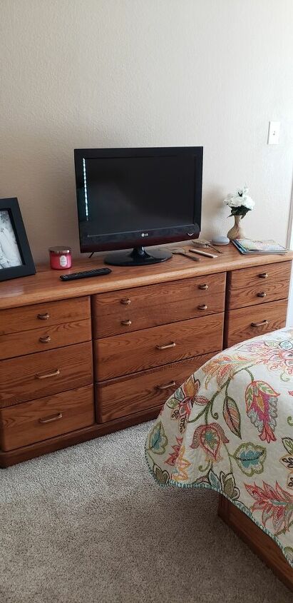 q 80 s oak furniture