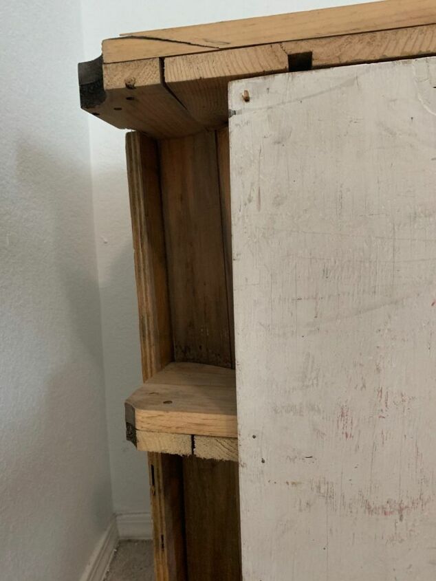 corner shelves from a wooden spool