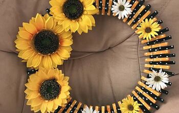Easy Clothespin Sunflower Wreath