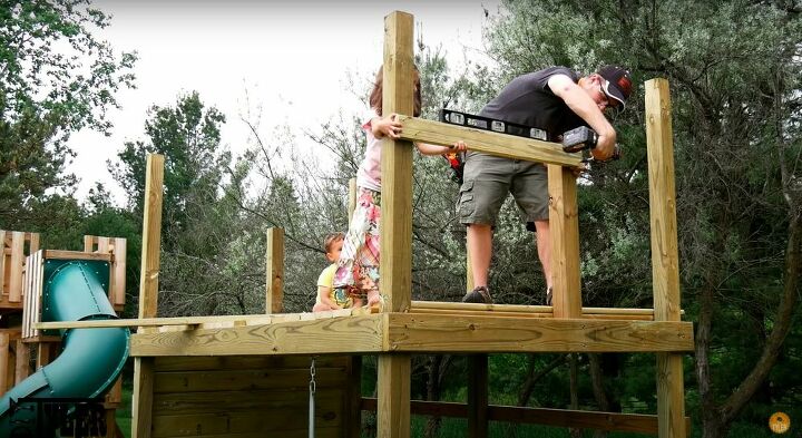 build a diy jungle gym that will make you the talk of the town, Assemble the Railing