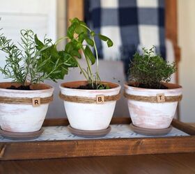 How to Make Farmhouse Styled Planters DIY | Hometalk