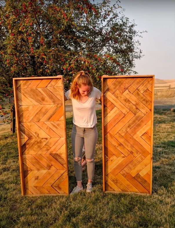 take your bed to the next level with this farmhouse pallet headboard, DIY Upcycled Pallet Headboards