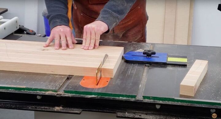 cmo crear una impresionante tabla de cortar de madera de ladrillo, Cortar en tiras
