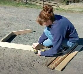 Instead of buying a headboard, this mom does something amazing with a pallet