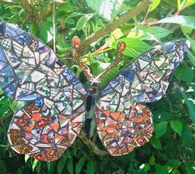 how to transform broken crockery into a beautiful piece of yard art, Mosaic yard art
