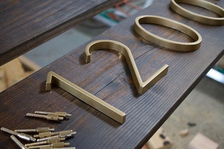 how to make a modern house numbers sign