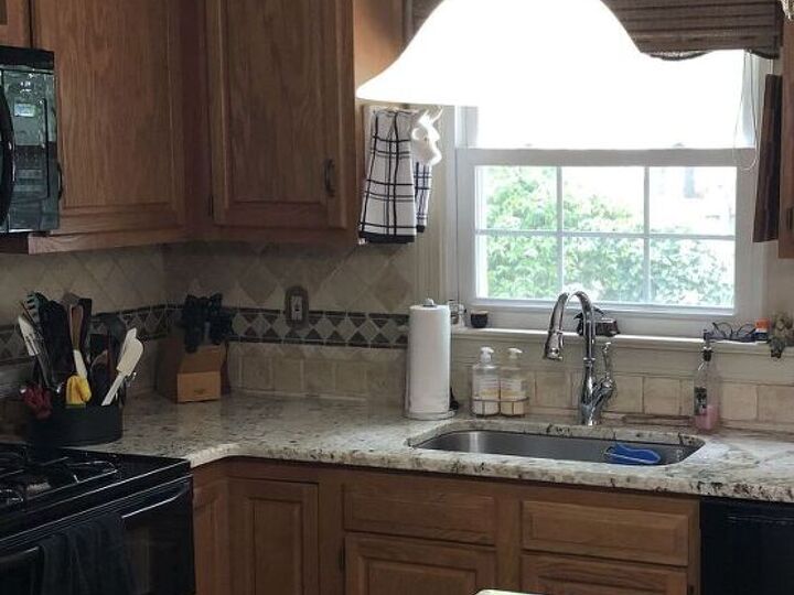 q hello want to update kitchen cabinets