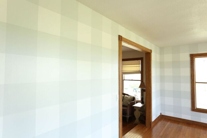 how to paint your walls with buffalo checks
