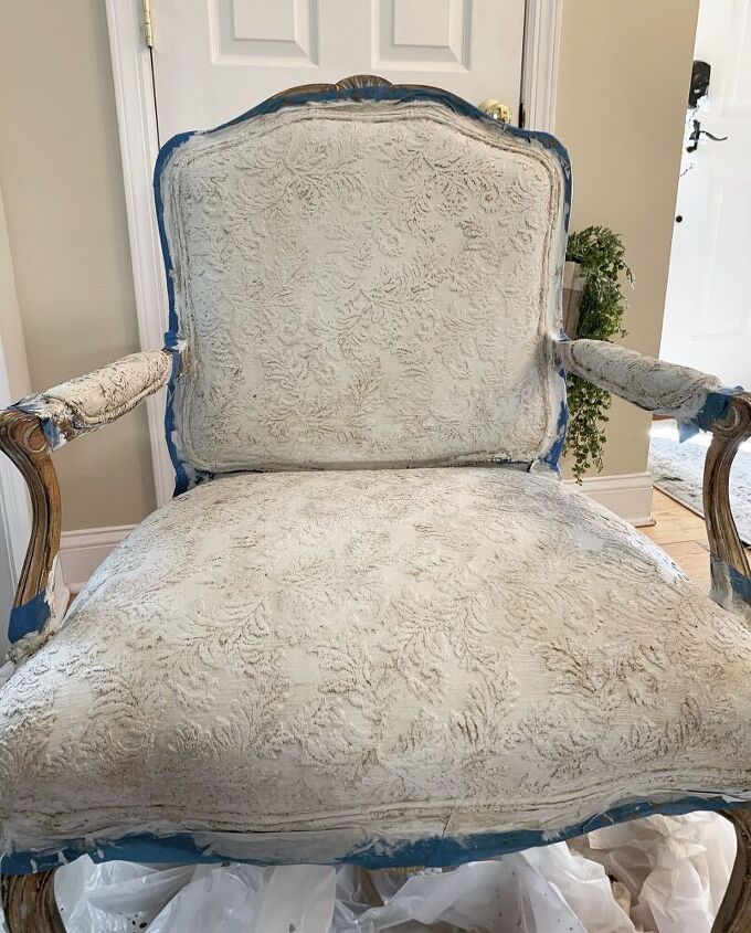 how to paint chair upholstery fabric, I LOVE the glaze on the textured fabric