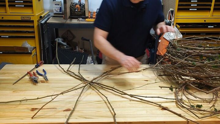 diy basketweaving how to make a round basket from wild vines