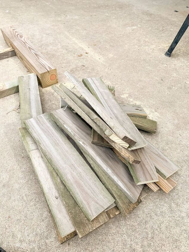 raised bed planter from old picket fence panels