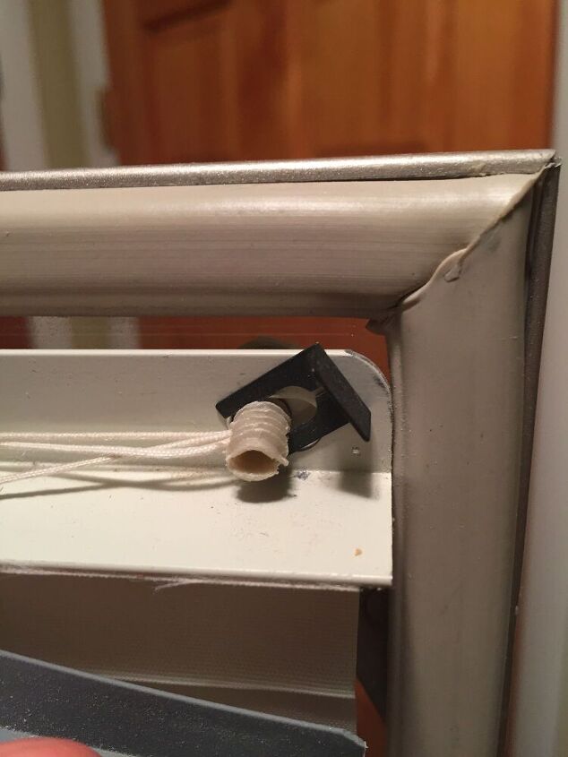 q pella between glass shades screw fixture