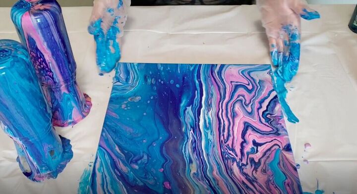 upcycle old jars with this acrylic pour candle project, Get the Edges