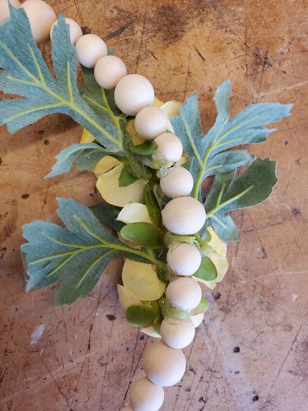 wooden bead wreath for under 5