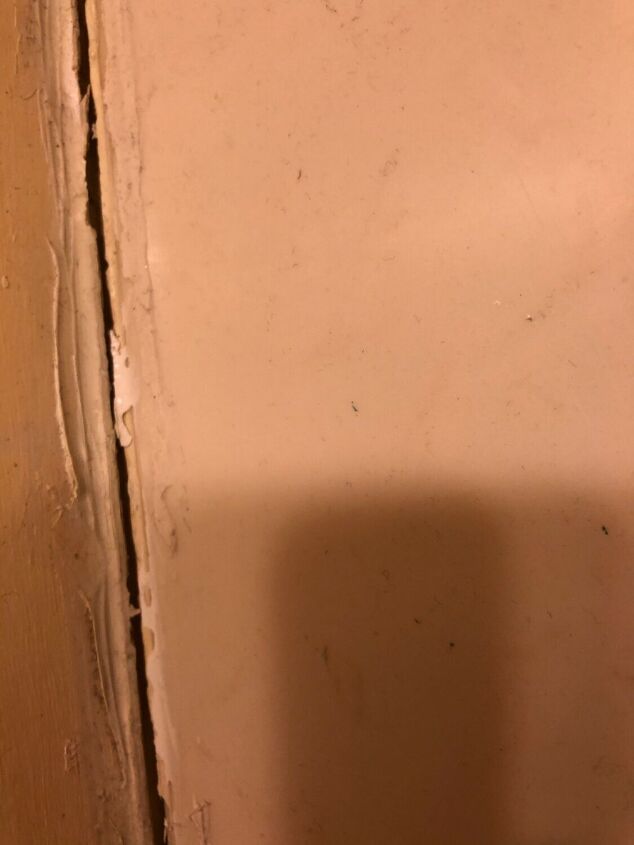 rellenar el hueco entre el lavabo y la pared