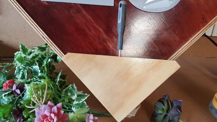 diy house number with flower box and light