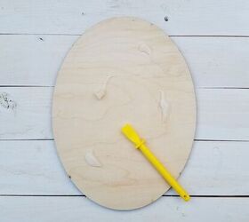 how to transform a piece of wood with a napkin