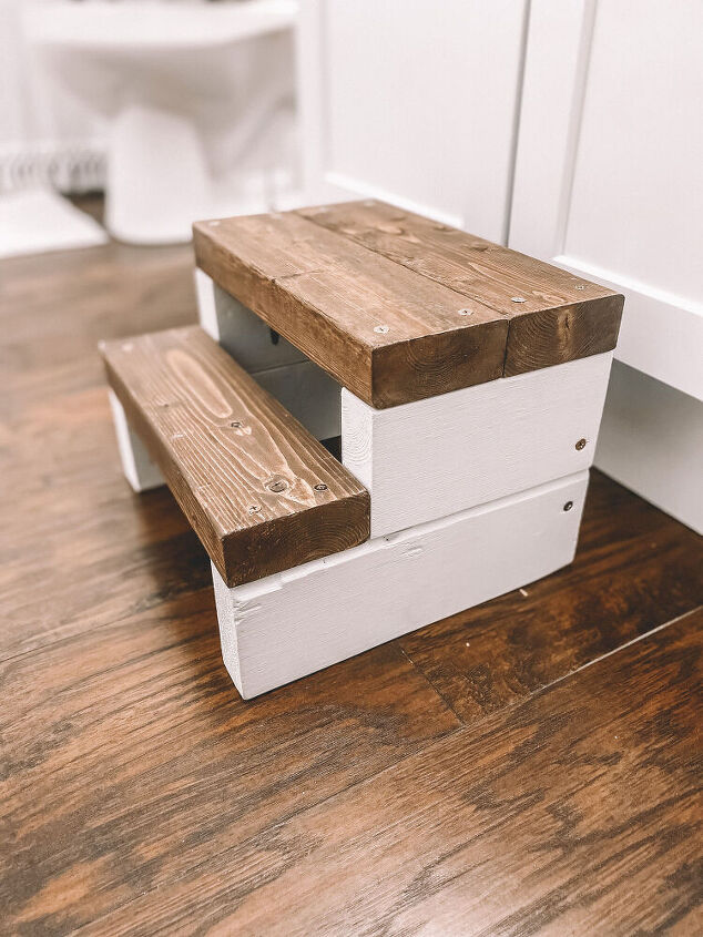 How To Build A Diy Wood Step Stool, How To Make A Wooden Step Stool