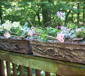 Realistic Bark Texture With Caulk and a Fork! Easy Flower Box Makeover
