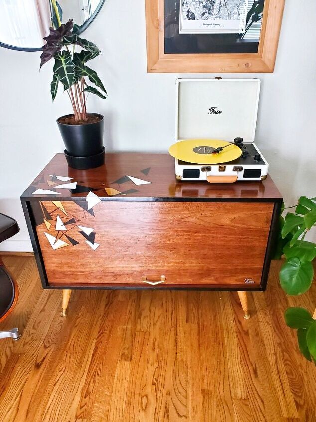 coolest little record cabinet, all done