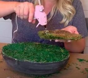 diy moss bowl, Glue on More Moss