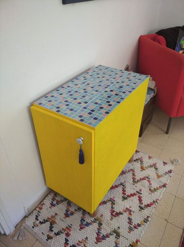 cabinet makeover when everything s closed