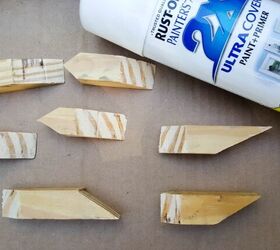 This whimsical $5 idea combines 2 of our favorite garden trends