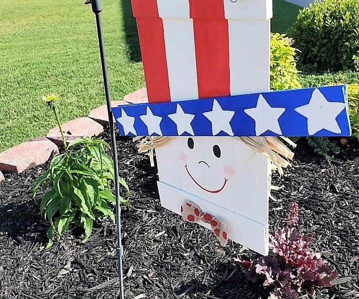 How to Make a DIY Uncle Sam Decor Hanger | Hometalk