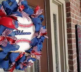 diy baseball themed wreath