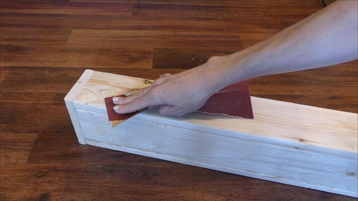 caja de madera simple