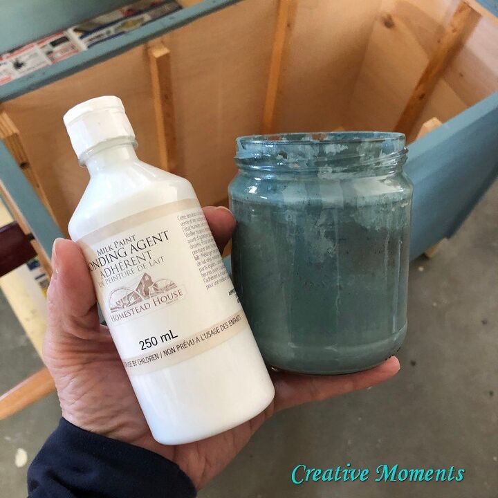 azul ou verde secretria mcm pintada a leite