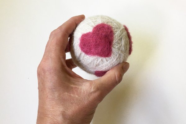 diy dryer balls with needle felted designs