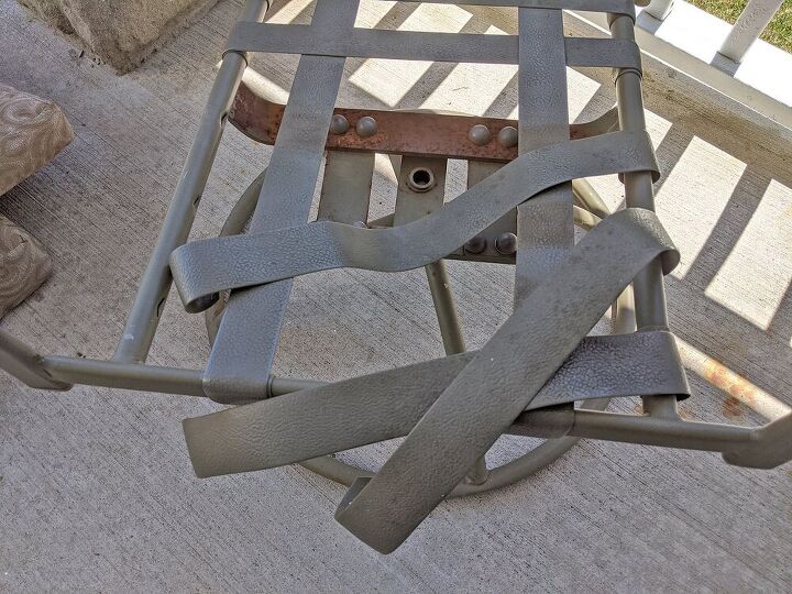 sillas de patio recuperadas