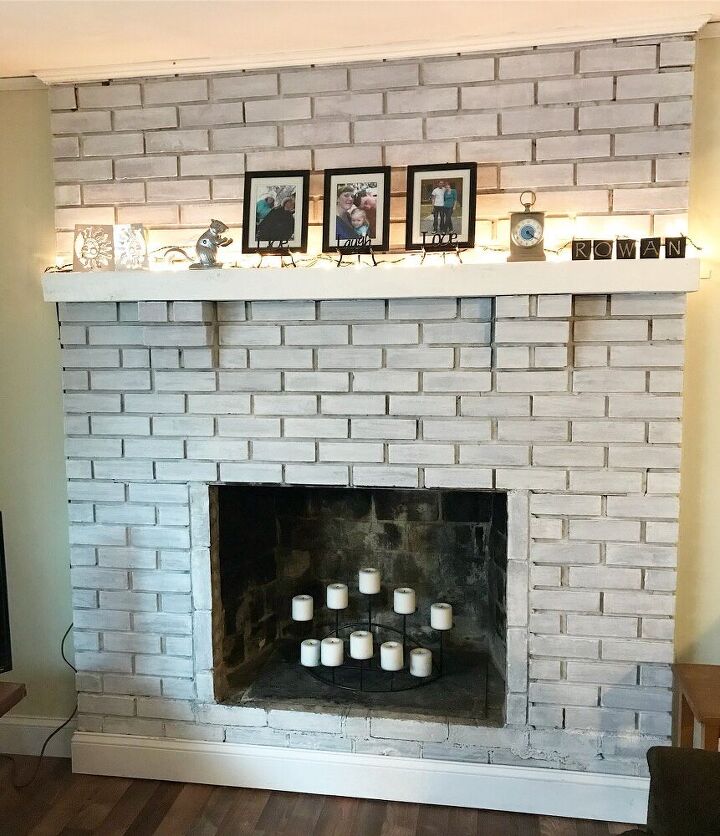 Whitewash Painted Brick Fireplace, What Kind Of Paint To Whitewash Brick Fireplace